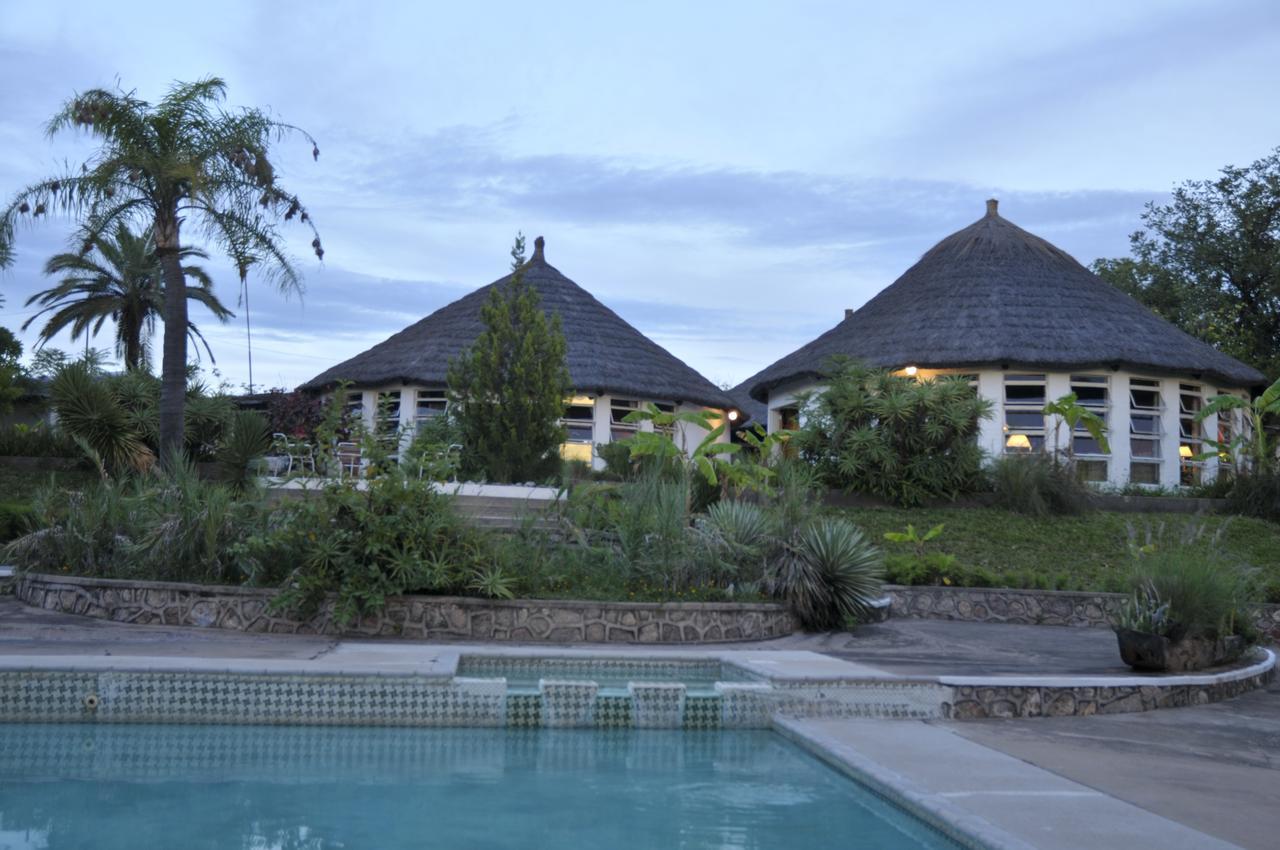 Musungwa Safari Lodge Shanjungu ภายนอก รูปภาพ